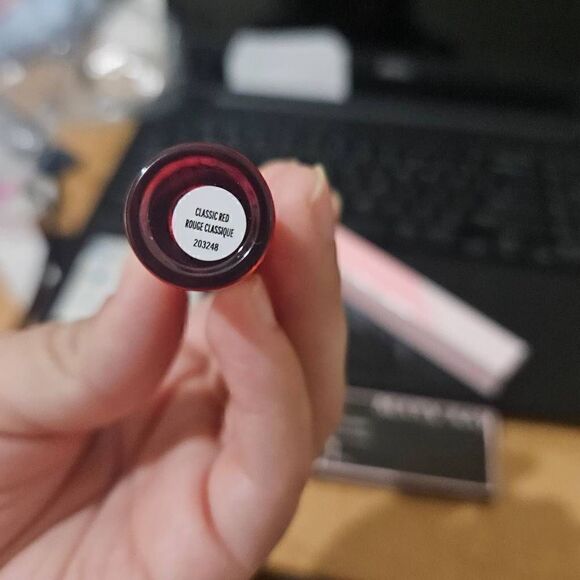 Makeup Lot  - Picture 5 of 9